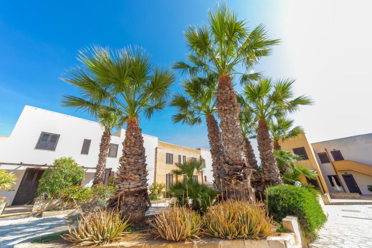 Elimi Favignana Apartments - Residence In Citta Buitenkant foto